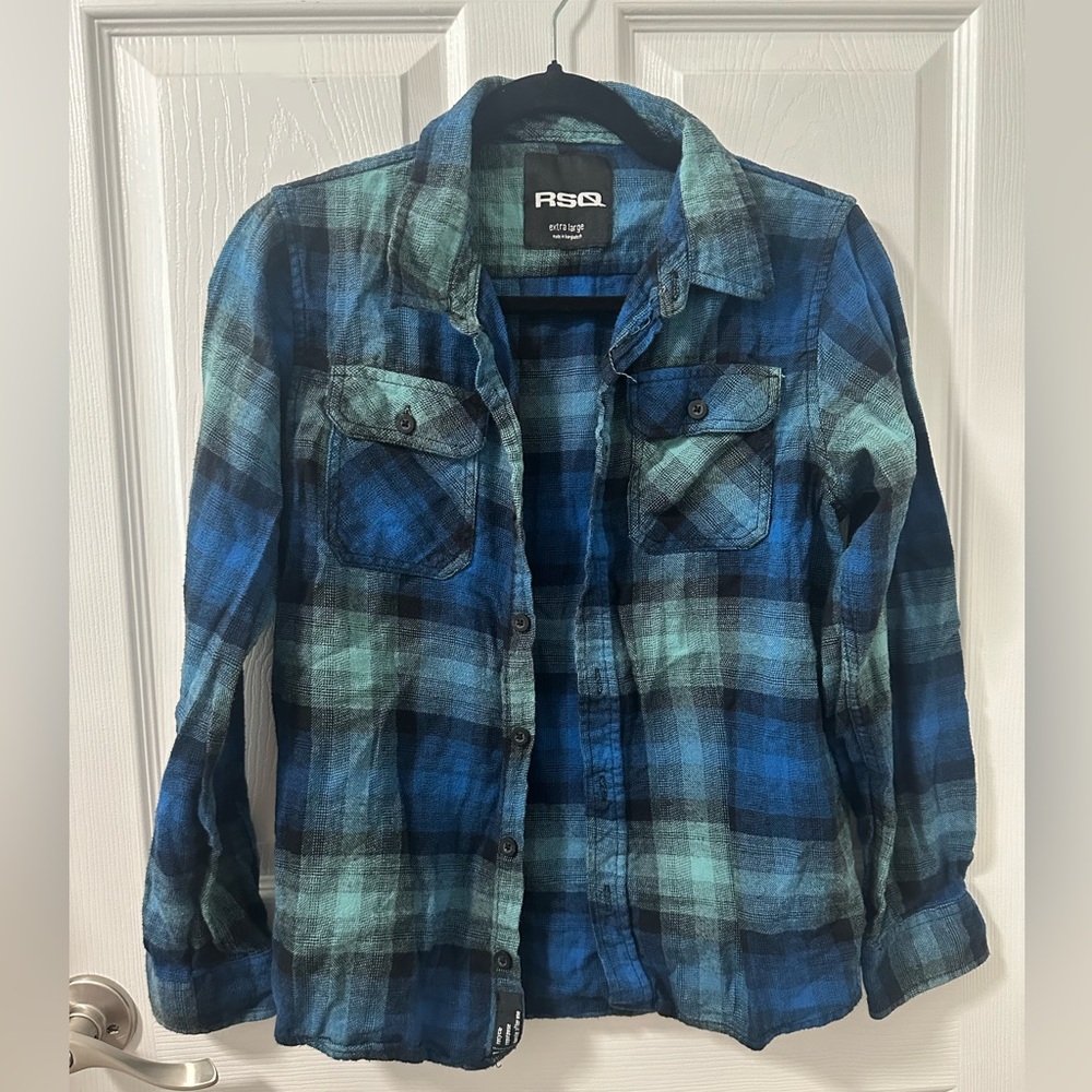 RSQ Tillys Boys blue green Plaid long sleeve button up shirt | XL kids flannel